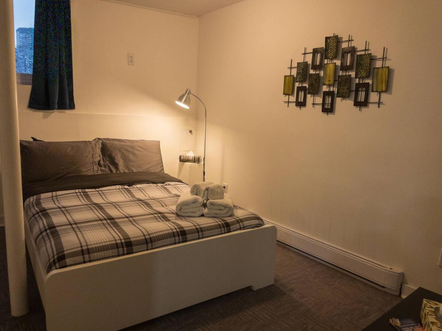 Heart Of Mtr For Memerable Experiance 2 Backyard 7Minmetro Fully Renovated & Equipped Montréal Esterno foto